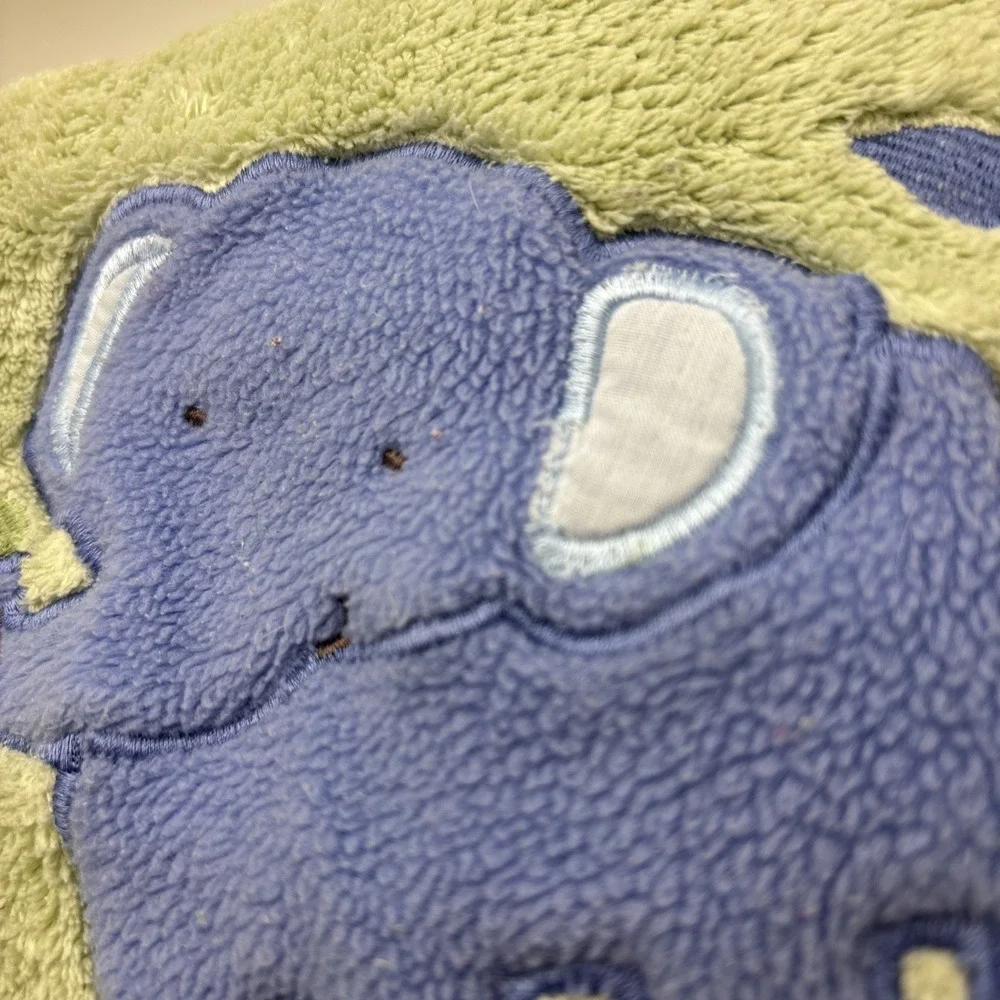 Messages‎ from the Heart Baby Blanket Green Elephant Tons of Love 40x30 VHTF